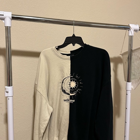 Valkyrae Other - Valkyrae Radiant Spirits “Total Eclipse” Sweatshirt - Size M Limited Edition